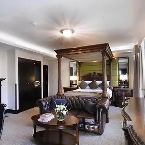 5* Otel Montcalm Brewery,