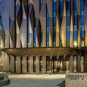 Canopy By Hilton ロンドン
