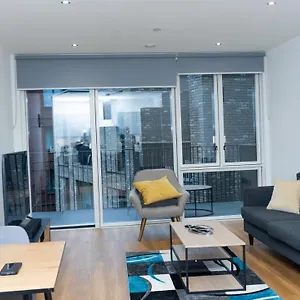 Guerneville 1 Bedroom Luxury Royal Wharf By Excel Exhibition Centre London