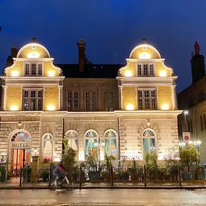 4* Otel Limehouse Library
