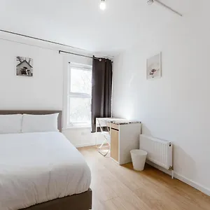 Mile End Double 27 London