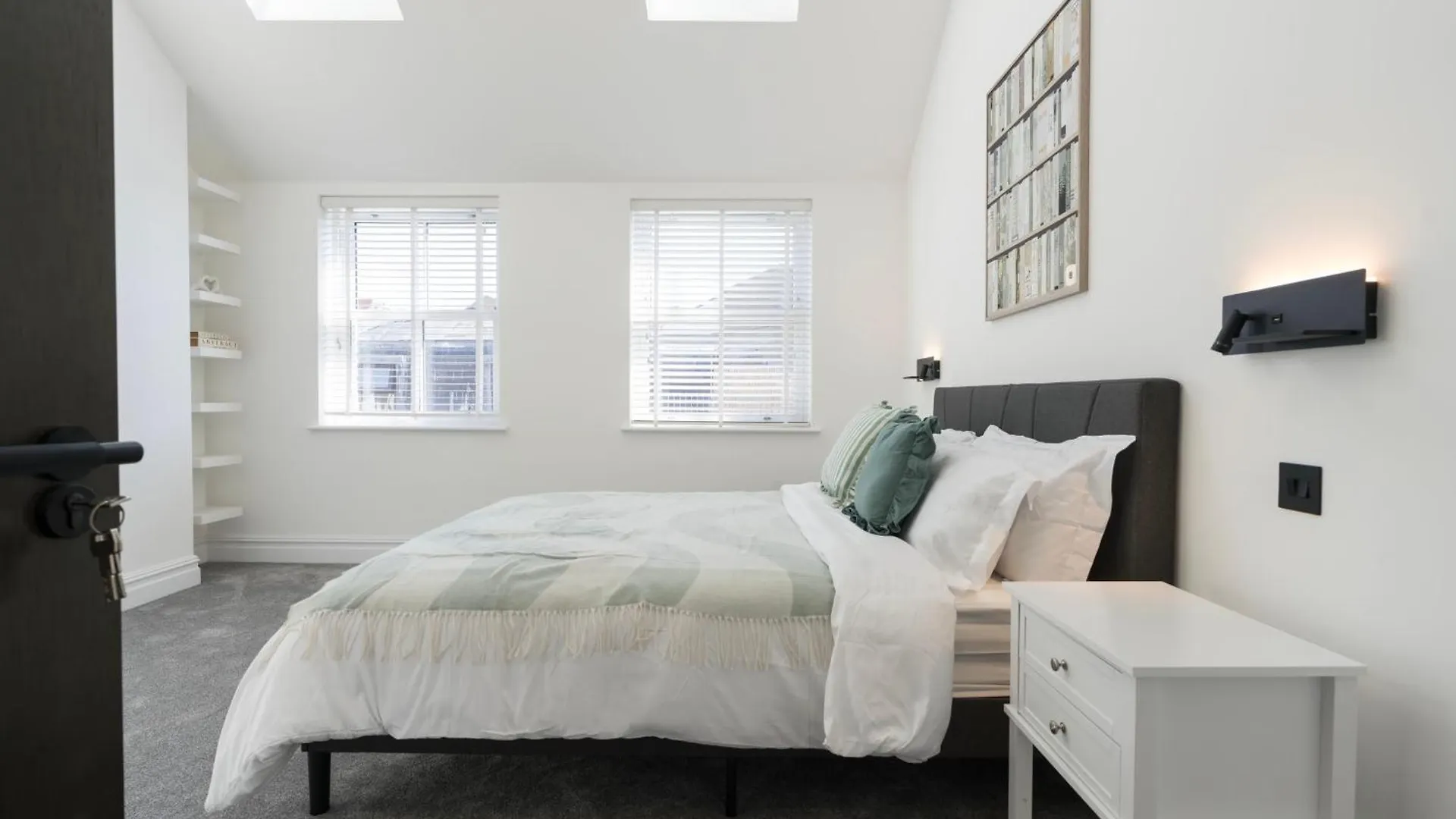 The Royal Whitechapel Apartment London