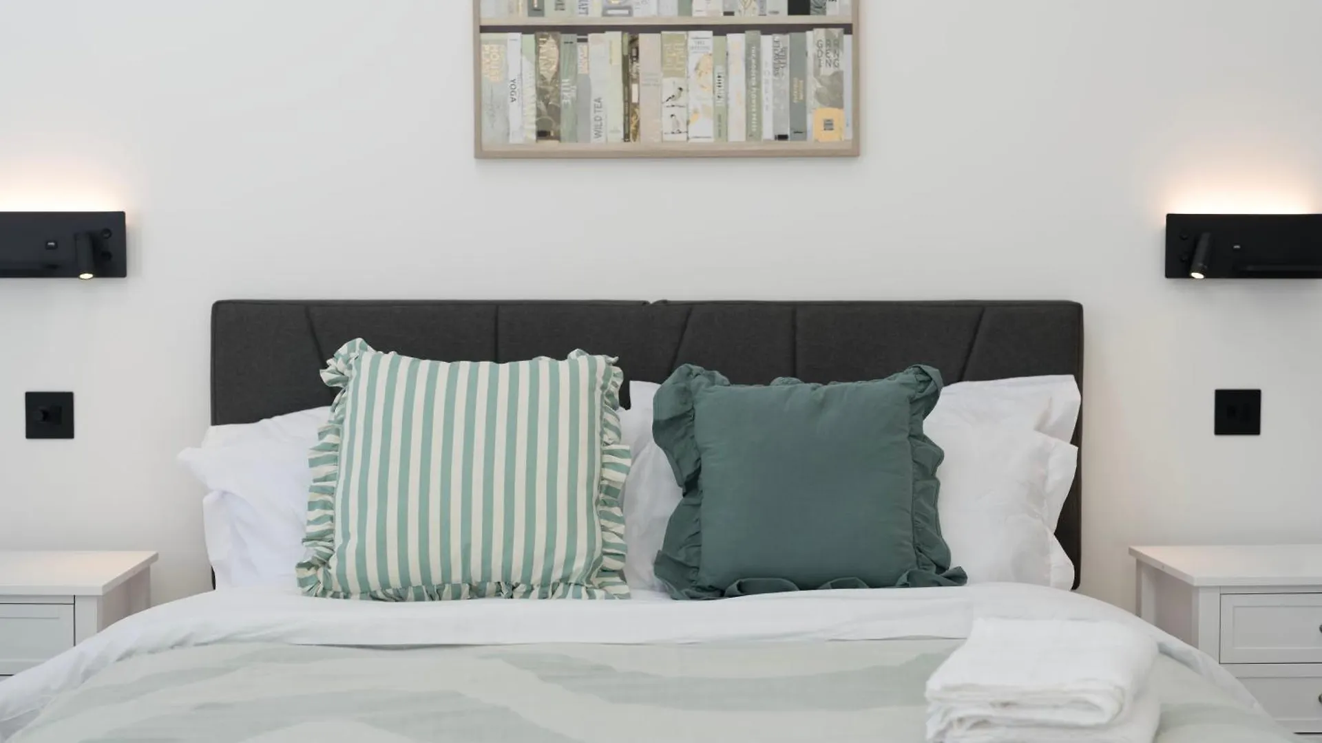 The Royal Whitechapel Apartment London